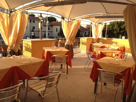 Foto Antica Trattoria Pizzeria Liverotti Foto Antica Trattoria Pizzeria Liverotti