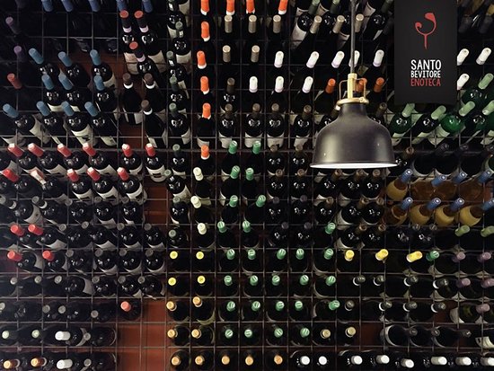 Foto Santo Bevitore Enoteca Foto Santo Bevitore Enoteca