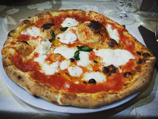 Foto Pizzeria Vesuvio Foto Pizzeria Vesuvio