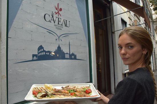 Foto Le Caveau Foto Le Caveau