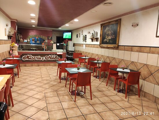 Foto Pizzeria Miseria e Nobiltà Di Grasso Arcangelo Felice Foto Pizzeria Miseria e Nobiltà Di Grasso Arcangelo Felice