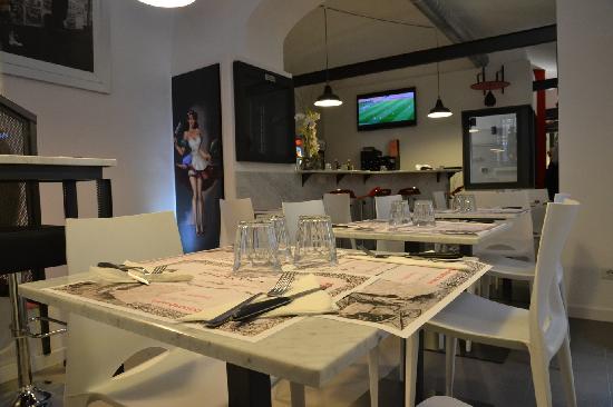Foto Quarto Burger & Drink Foto Quarto Burger & Drink