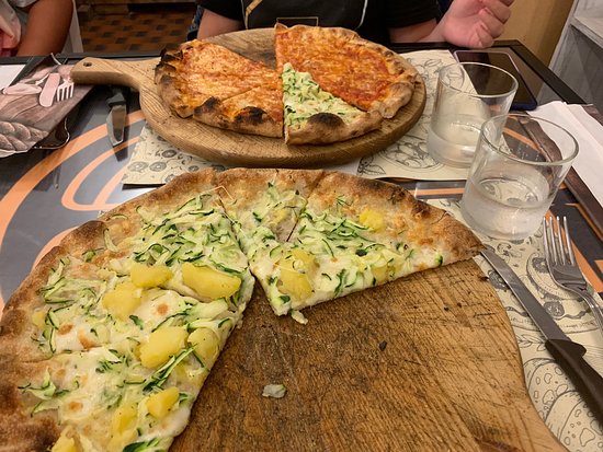 Foto Pizzeria il ritrovo Foto Pizzeria il ritrovo