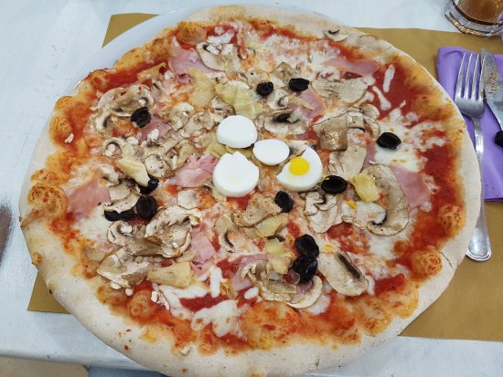 Foto Pizzaland by Menon Foto Pizzaland by Menon