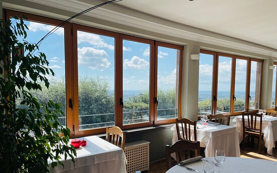 Foto Ristorante La Torre Foto Ristorante La Torre