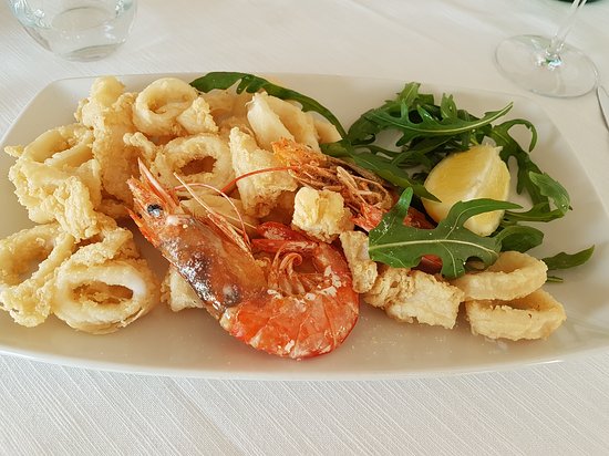 Foto Il Ristorante del Lido La Perla Foto Il Ristorante del Lido La Perla
