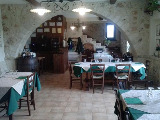 Foto Ristorante dell'Agriturismo La Valle Foto Ristorante dell'Agriturismo La Valle