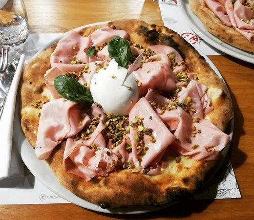 Foto Pizzeria La Regina Margherita Foto Pizzeria La Regina Margherita