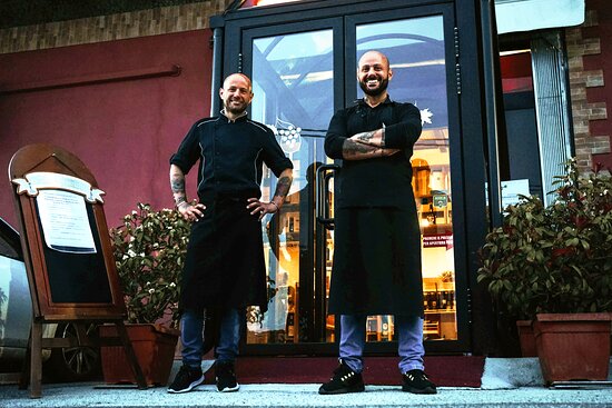 Foto ENOTECA DEL BRICCO Foto ENOTECA DEL BRICCO