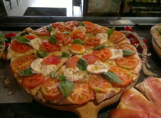 Foto Roxy Pizza Foto Roxy Pizza