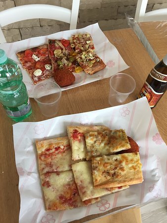Foto Pizzeria Magic Pizza Foto Pizzeria Magic Pizza