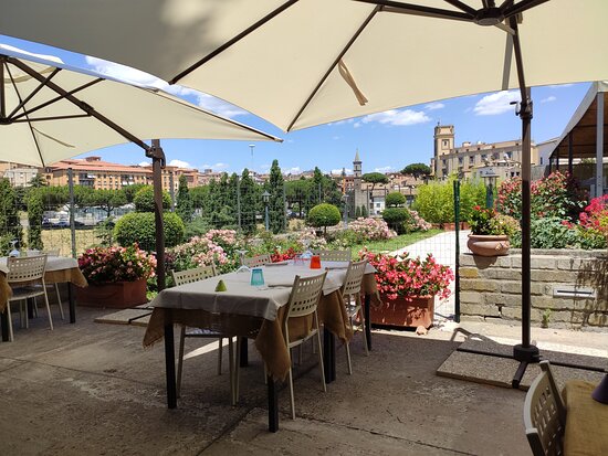 Foto Ristorante Il Pero 2.0 Foto Ristorante Il Pero 2.0