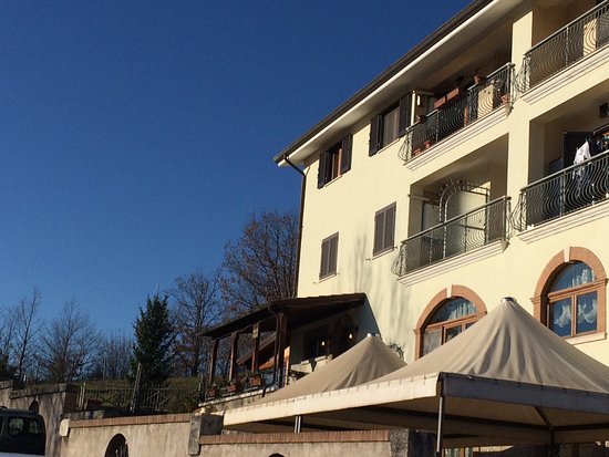 Foto Ristorante Le Valli Bed & Breakfast Foto Ristorante Le Valli Bed & Breakfast