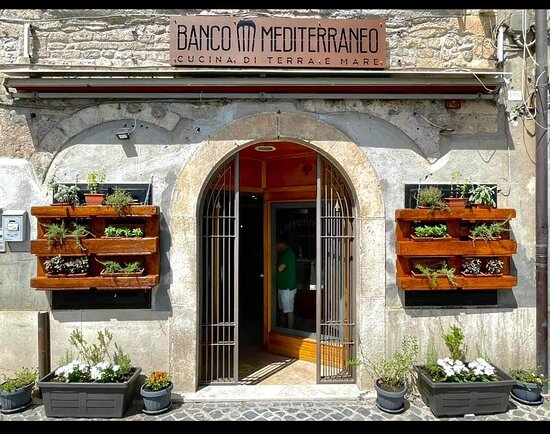 Foto Banco Mediterraneo Foto Banco Mediterraneo