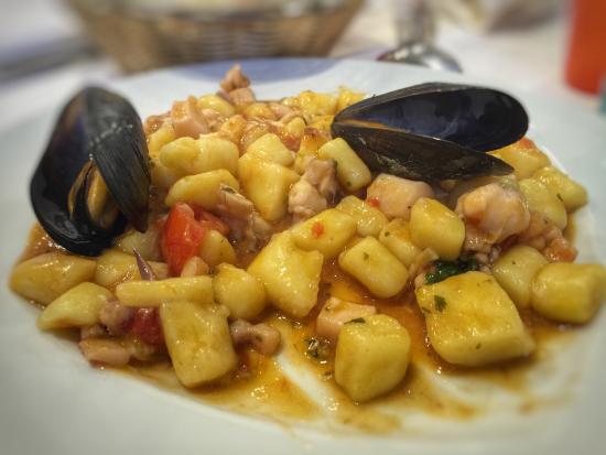 Foto Ristorante Il Grecale di Severina Gervasi Foto Ristorante Il Grecale di Severina Gervasi