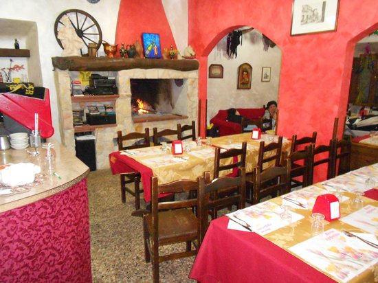 Foto La Triade Pizzeria Paninoteca Foto La Triade Pizzeria Paninoteca